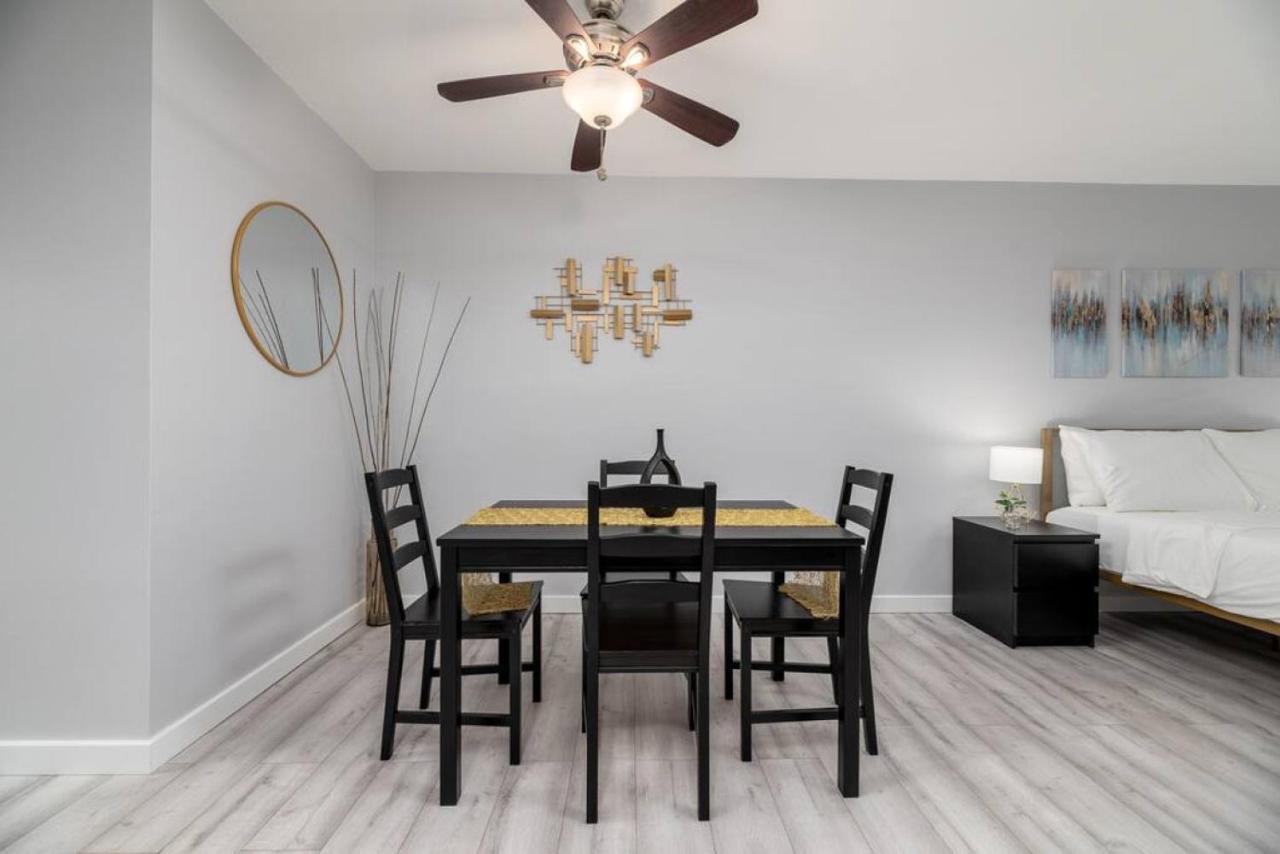 Just Off Wilton Drive Apt 5 Fort Lauderdale Bagian luar foto
