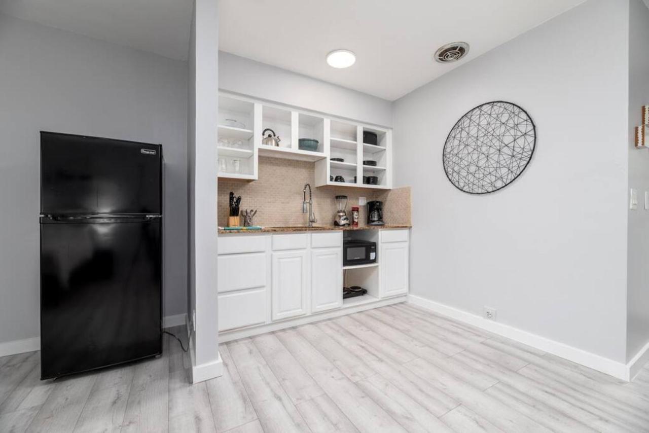 Just Off Wilton Drive Apt 5 Fort Lauderdale Bagian luar foto